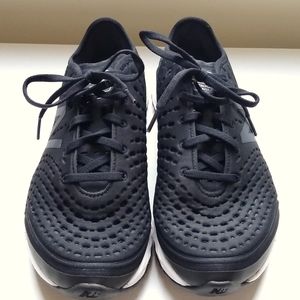 New without box New Balance Fresh Foam Crush cross training sneakers size 8 wide